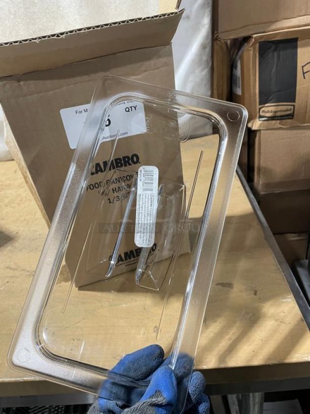 BRAND NEW! Cambro Camwear Series Commercial Clear Polycarbonate 1/3 Size Food Pan Covers! Model: 30CWCH135! - Image 7 of 8