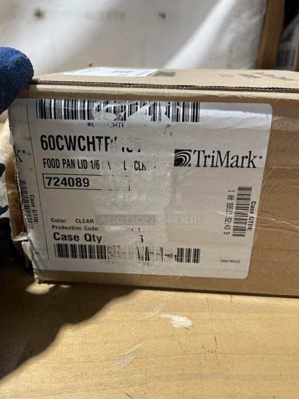 BRAND NEW! Cambro Commercial Clear Polycarbonate 1/6 Size Food Pan Covers! Model: 60CWCHTRI135! - Image 4 of 8