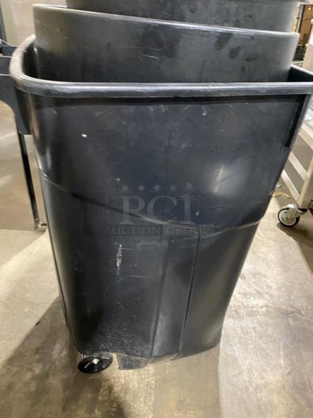 Commercial Gray Heavy Duty Trash/Waste Containers! 2X Your Bid! - Image 5 of 6