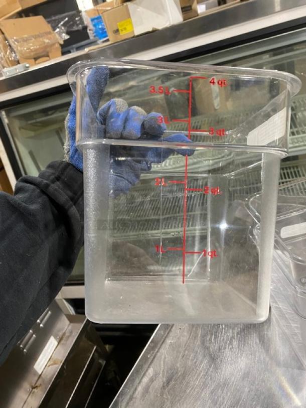 NEW! Cambro Commercial Clear Polycarbonate 4 Qt. Food Container! Model: 4SFSCW135! 3X Your Bid! - Image 7 of 8