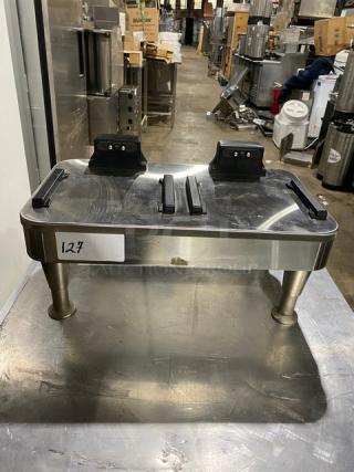 Bunn Soft Heat® Infusion Series® Commercial Stainless Steel Electric Powered Countertop Serving Stand/Docking System! With Wifi Communication! Model: 2SHSTAND SN: RW10258750! 120V 1 Phase! On Legs!