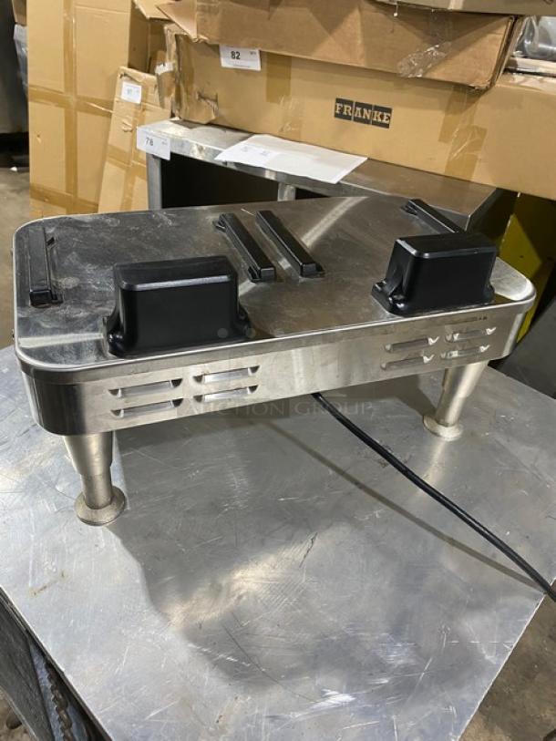 Bunn Soft Heat® Infusion Series® Commercial Stainless Steel Electric Powered Countertop Serving Stand/Docking System! With Wifi Communication! Model: 2SHSTAND SN: RW10258750! 120V 1 Phase! On Legs! - Image 3 of 8