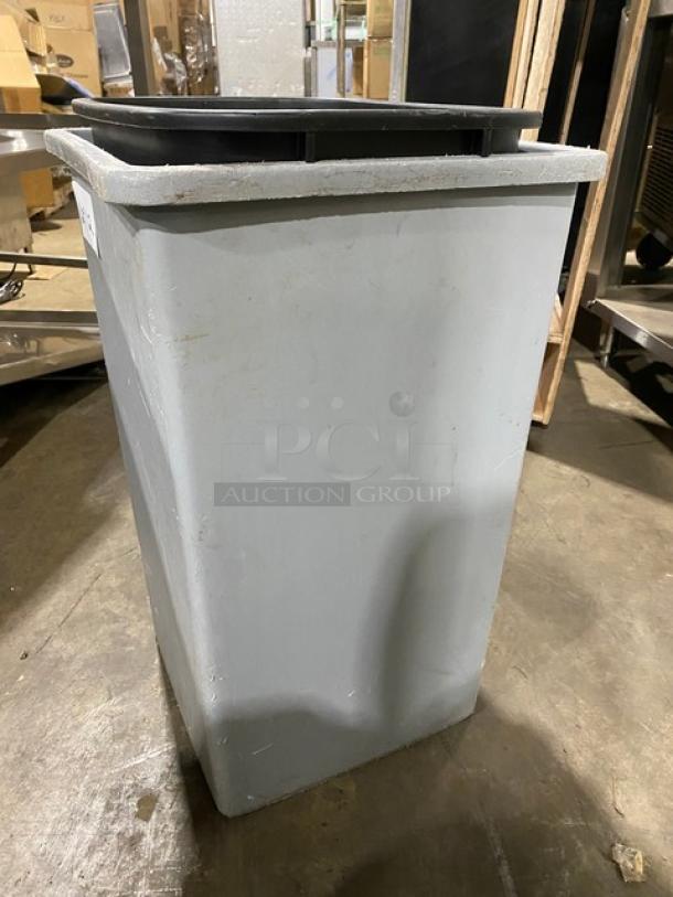 Commercial Heavy Duty Rectangular Trash/Waste Containers! 2X Your Bid! - Image 2 of 10