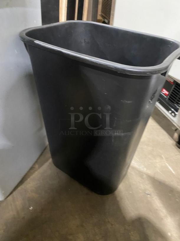 Commercial Heavy Duty Rectangular Trash/Waste Containers! 2X Your Bid! - Image 6 of 10