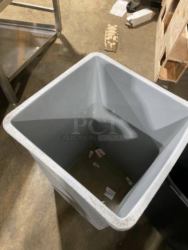 Commercial Heavy Duty Rectangular Trash/Waste Containers! 2X Your Bid! - Image 8 of 10
