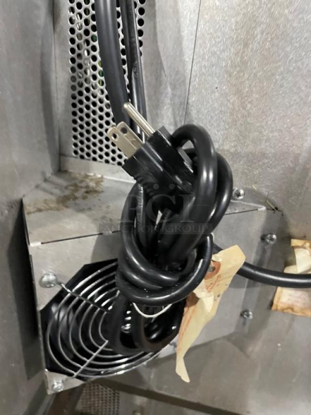 Blodgett Commercial Stainless Steel Natural Gas Powered Double Stacked Convection Oven! With Wire Oven Racks! SN: 081914RA110T! On Casters! 2X Your Bid Makes One Unit! - Image 9 of 9