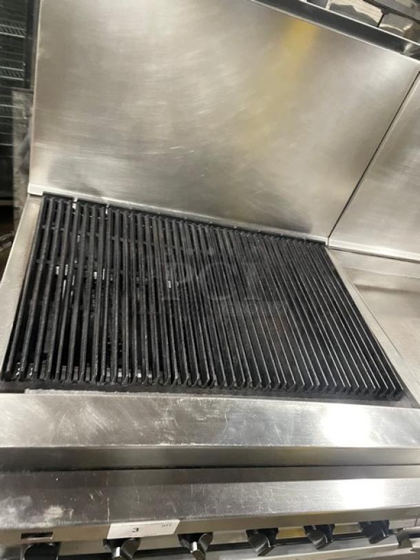 Jade Range Commercial Stainless Steel Natural Gas Powered Char Broiler/Flat Griddle Split Top Range! With 4 Drawer Self-Contained Refrigerated Chef Base/Equipment Stand! With Back Splash! Model: JRLH-04S-T-72 SN: 101566! 115V 1 Phase! On Casters! - Image 6 of 11