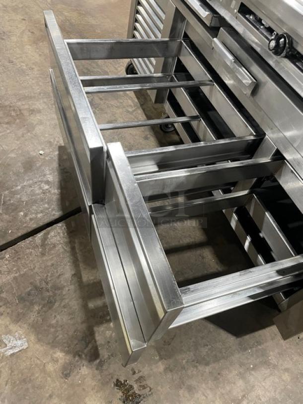 Jade Range Commercial Stainless Steel Natural Gas Powered Char Broiler/Flat Griddle Split Top Range! With 4 Drawer Self-Contained Refrigerated Chef Base/Equipment Stand! With Back Splash! Model: JRLH-04S-T-72 SN: 101566! 115V 1 Phase! On Casters! - Image 8 of 11