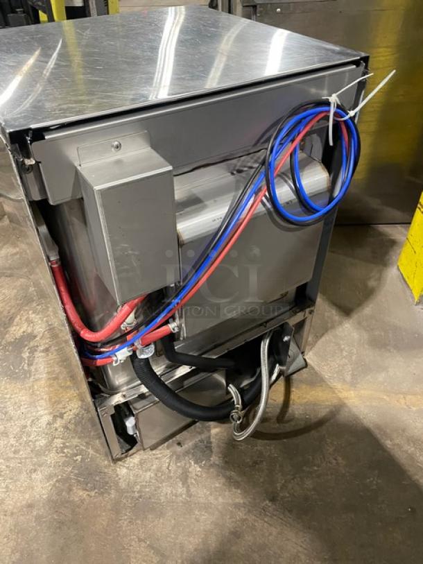 Hobart! New Body Style! Advansys Series Commercial Stainless Steel Electric Powered High Temperature Undercounter Dishwasher! With Full Size Peg Rack! Model: LXER SN: 231215981! 120/208-240V 1 Phase! - Image 4 of 9