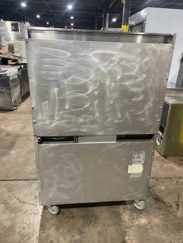 Southbend Commercial Stainless Steel Natural Gas Powered 4 Burner Range/Flat Griddle Split Top & Oven Combo! With Back Splash! With Wire Oven Rack! Model: X336D-1GL SN: 04C65469! On Casters! Working When Removed! - Image 3 of 11