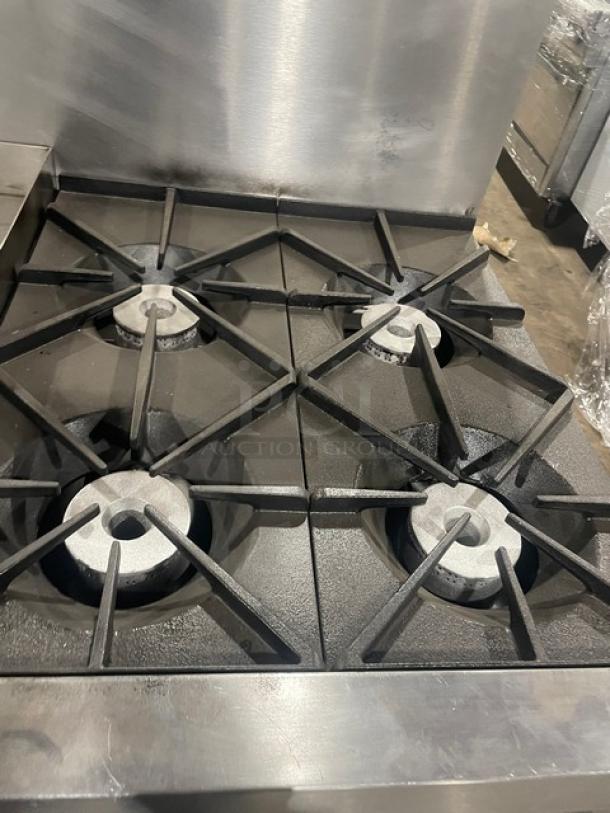 Southbend Commercial Stainless Steel Natural Gas Powered 4 Burner Range/Flat Griddle Split Top & Oven Combo! With Back Splash! With Wire Oven Rack! Model: X336D-1GL SN: 04C65469! On Casters! Working When Removed! - Image 7 of 11