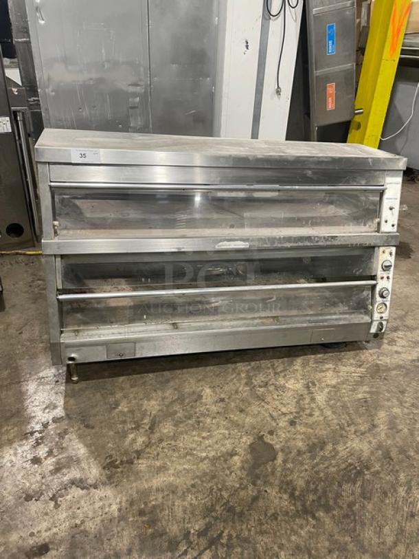 Henny Penny Commercial Stainless Steel Electric Powered Countertop Heated 2-Tier Merchandiser Display Showcase! With Radiant Heat Controls! Model: HCW-5 SN: JA0806041! 120/208V 3 Phase! - Image 1 of 8