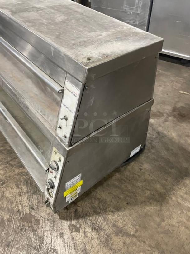 Henny Penny Commercial Stainless Steel Electric Powered Countertop Heated 2-Tier Merchandiser Display Showcase! With Radiant Heat Controls! Model: HCW-5 SN: JA0806041! 120/208V 3 Phase! - Image 3 of 8