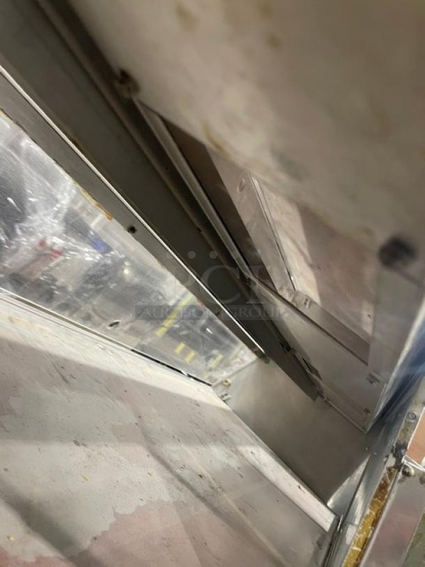 Henny Penny Commercial Stainless Steel Electric Powered Countertop Heated 2-Tier Merchandiser Display Showcase! With Radiant Heat Controls! Model: HCW-5 SN: JA0806041! 120/208V 3 Phase! - Image 5 of 8