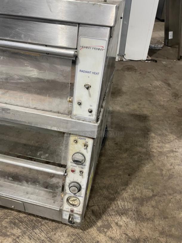 Henny Penny Commercial Stainless Steel Electric Powered Countertop Heated 2-Tier Merchandiser Display Showcase! With Radiant Heat Controls! Model: HCW-5 SN: JA0806041! 120/208V 3 Phase! - Image 6 of 8