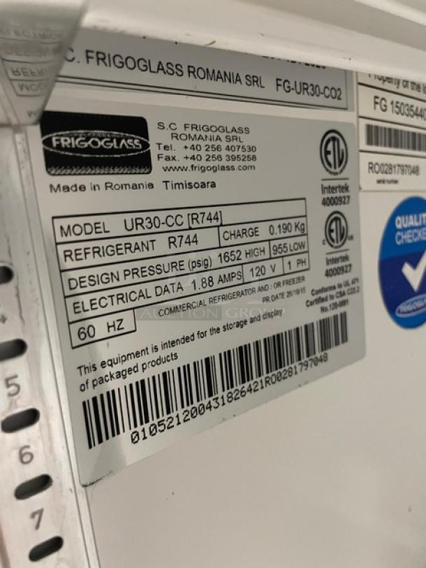 Frigoglass Commercial Black Single Glass Door Countertop Merchandiser Refrigerator! With Poly Coated Wire Racks! Model: UR30-CC SN: RO0281797048! 120V 1 Phase! - Image 6 of 7
