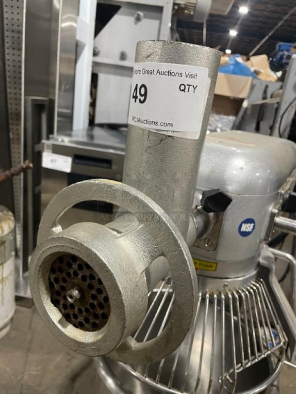 Thunderbird Commercial Heavy Duty 20 Qt. Planetary Mixer! With Stainless Steel Bowl Guard & Mixing Bowl! With Grinder Attachment! Model: ARM-02N! 115V 1 Phase! - Image 5 of 10