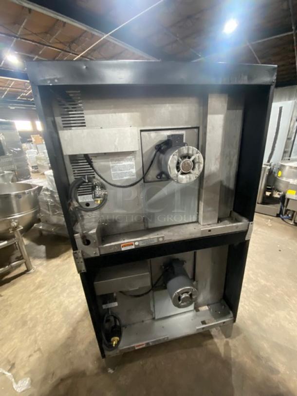 Duke Commercial Stainless Steel Electric Powered Double Stacked Convection Oven! With Thermostatic Controls! With Wire Oven Racks! Model: E101-EV SN: 20ABJG0194! 208V 3 Phase! On Legs! 2X Your Bid Makes One Unit! - Image 4 of 10