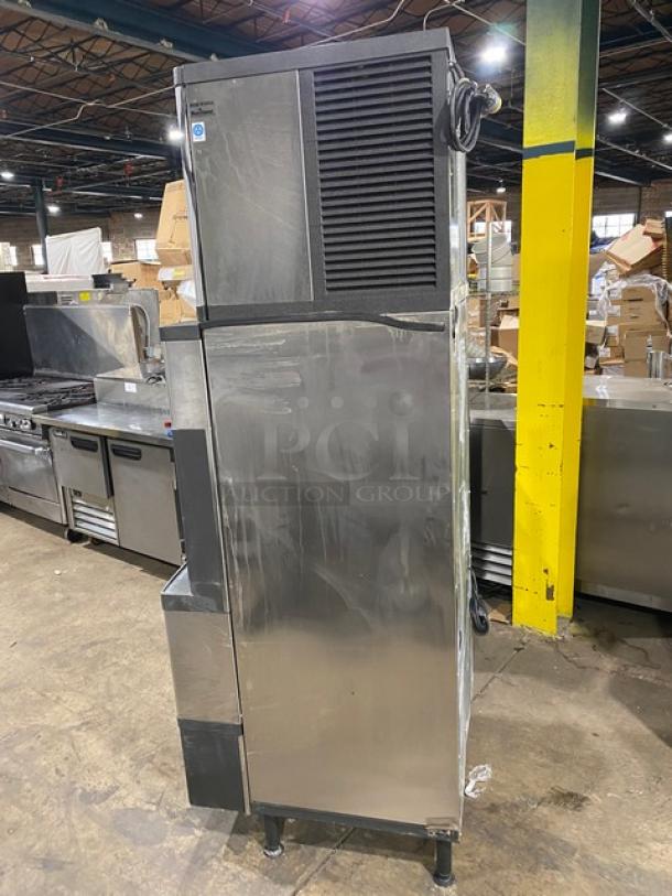 Manitowoc Q Series Commercial Stainless-Steel Air-Cooled Modular Ice Cube Making Machine Head/Dispenser Bin Combo! With Push Type Ice Dispenser! Model: QD0452A / QPA310 SN: 031261061 / 991163796! 115V 1 Phase/120V 1 Phase! On Legs! - Image 2 of 8