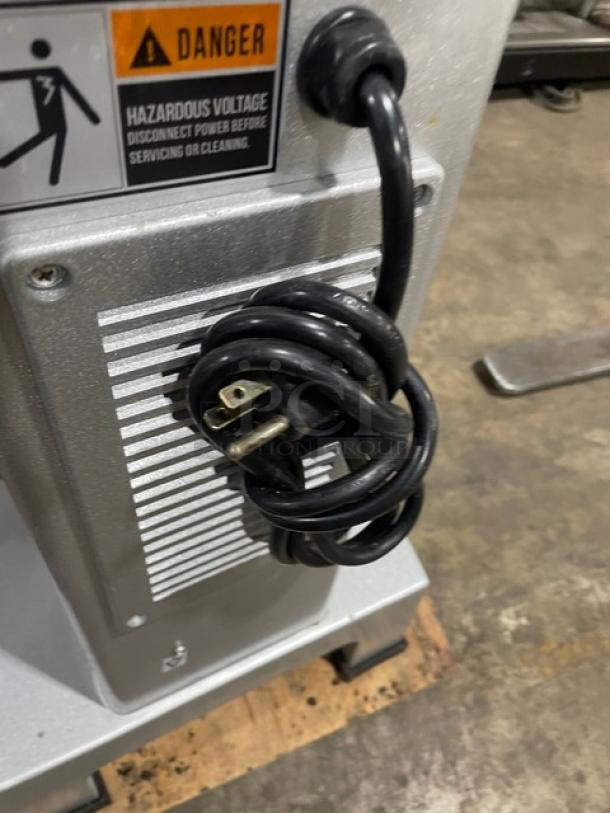 Galaxy Commercial Heavy Duty 20 Qt. Planetary Stand Mixer! With Stainless Steel Bowl Guard & Mixing Bowl! With Spiral Dough Hook Attachment! Model: 177GMIX20 SN: 042100162! 110V! - Image 9 of 9