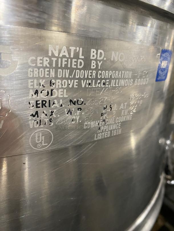 Groen Commercial Stainless Steel Electric Powered Self-Contained 2/3 Steam Jacketed 60 Lb. Tilting Floor Kettle! With Butterfly Pouring Lip & Smooth Action Mechanical Tilt! Model: DEE/4T-60 SN: 39527-1! 480V 3 Phase! On Legs! - Image 9 of 9