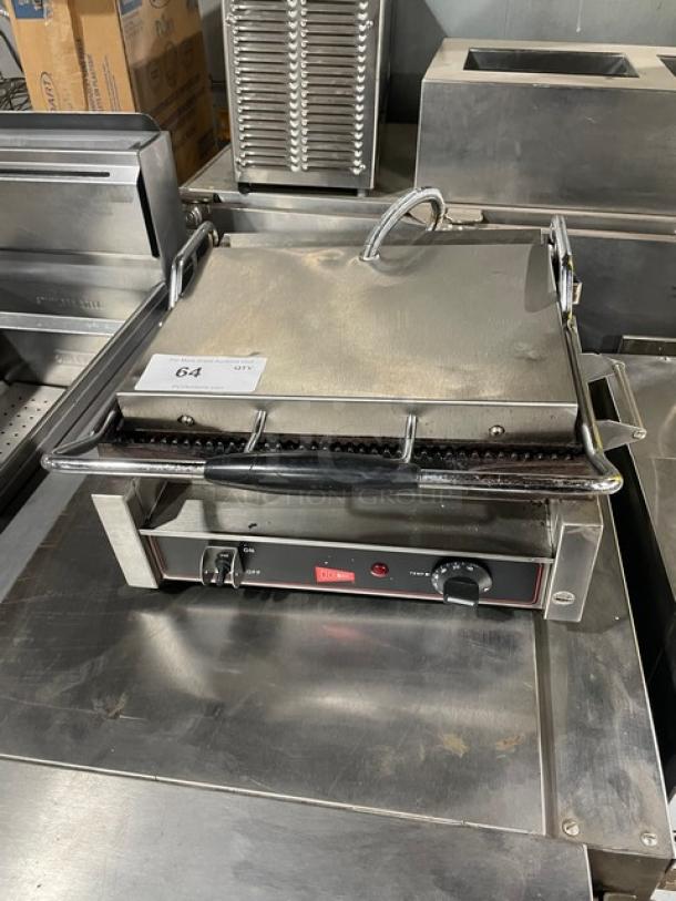 Cecilware Commercial Stainless Steel Electric Powered Countertop Panini Sandwich Press Grill! With Grooved Grates & Side Handles! Model: SG-1LG-120 SN: N727448! 120V! On Legs! - Image 1 of 9
