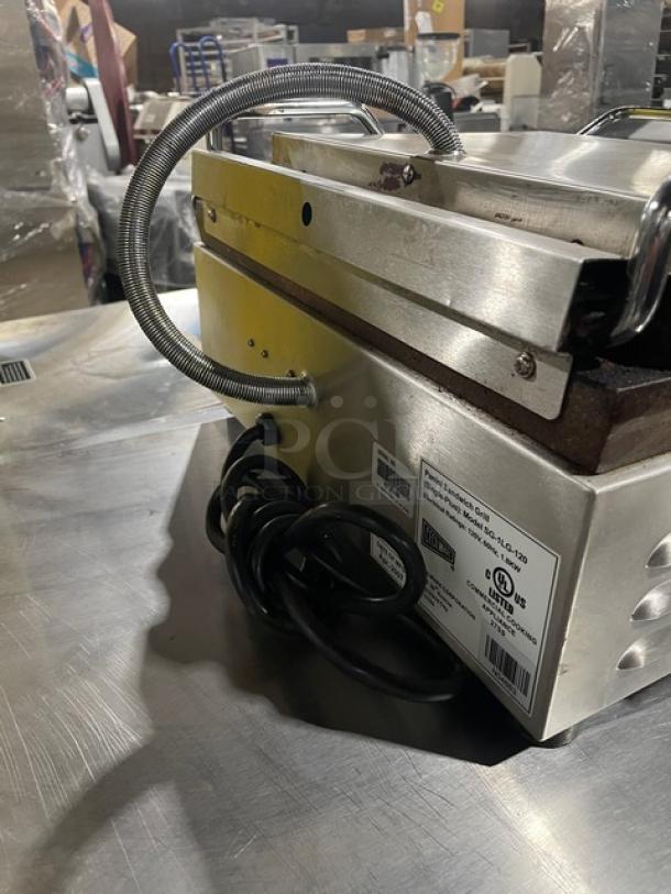 Cecilware Commercial Stainless Steel Electric Powered Countertop Panini Sandwich Press Grill! With Grooved Grates & Side Handles! Model: SG-1LG-120 SN: N727448! 120V! On Legs! - Image 4 of 9
