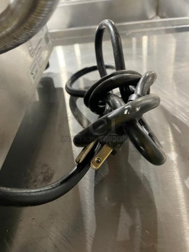 Cecilware Commercial Stainless Steel Electric Powered Countertop Panini Sandwich Press Grill! With Grooved Grates & Side Handles! Model: SG-1LG-120 SN: N727448! 120V! On Legs! - Image 9 of 9