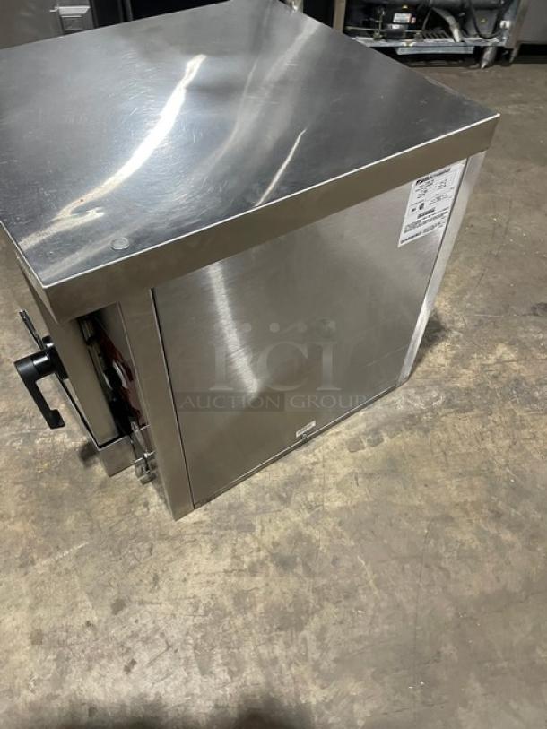 Southbend Strato Steam Series Commercial Stainless Steel Electric Powered Countertop Steamer! With Built In Pan Holding Rack! Model: STRE-5D SN: 11C22568! 208V 3 Phase! - Image 3 of 8