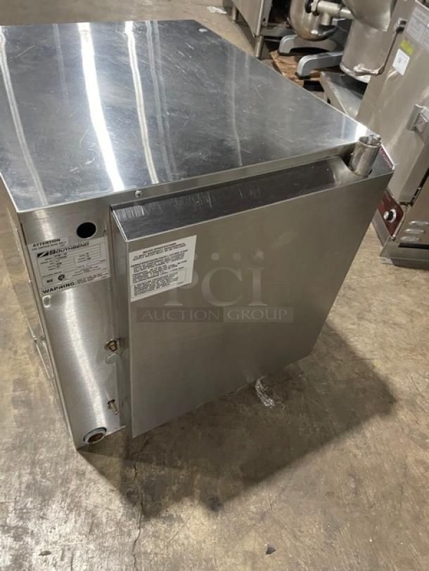 Southbend Strato Steam Series Commercial Stainless Steel Electric Powered Countertop Steamer! With Built In Pan Holding Rack! Model: STRE-5D SN: 11C22568! 208V 3 Phase! - Image 4 of 8