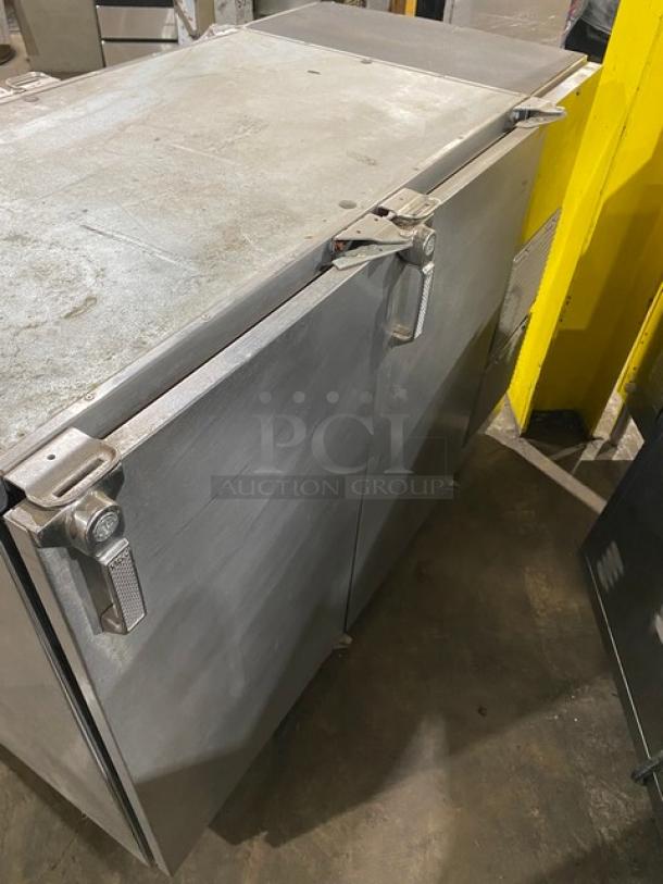 Glastender Commercial Stainless Steel 2 Door Pass-Thru Back Bar Cooler! With Poly Coated Wire Rack! Model: NPT52-L6-SNH SN: 134125922N! 115V 1 Phase! On Legs! - Image 3 of 8