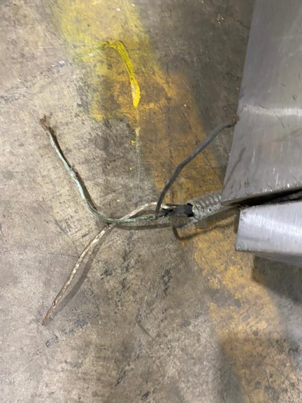 Glastender Commercial Stainless Steel 2 Door Pass-Thru Back Bar Cooler! With Poly Coated Wire Rack! Model: NPT52-L6-SNH SN: 134125922N! 115V 1 Phase! On Legs! - Image 8 of 8