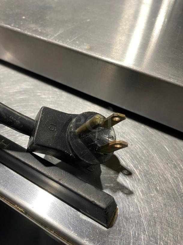 Beverage-Air Commercial Black Powder Coated Back Bar Cooler/Direct Draw Kegerator! With Stainless Steel Worktop And Double Sliding Lids! With 2 Single Tower Taps & Drip Tray! Model: DD68C SN: 5109281! 115V 1 Phase! - Image 10 of 10