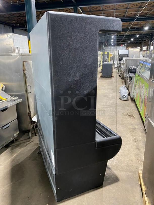 Hussmann Commercial Black Multi-Deck Refrigerated Self-Contained Open Grab-N-Go Merchandiser Display Case! With Adjustable Shelves! Model: MD-14 SN: MY15F326303! 208/230V 1 Phase! - Image 3 of 7