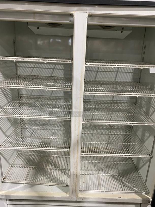 Hussmann Commercial White Double Glass Swing Door Reach In Merchandiser Refrigerator! With Poly Coated Wire Racks! Model: RR0491G41 SN: IN96G14300! 115V 1 Phase! - Image 5 of 8