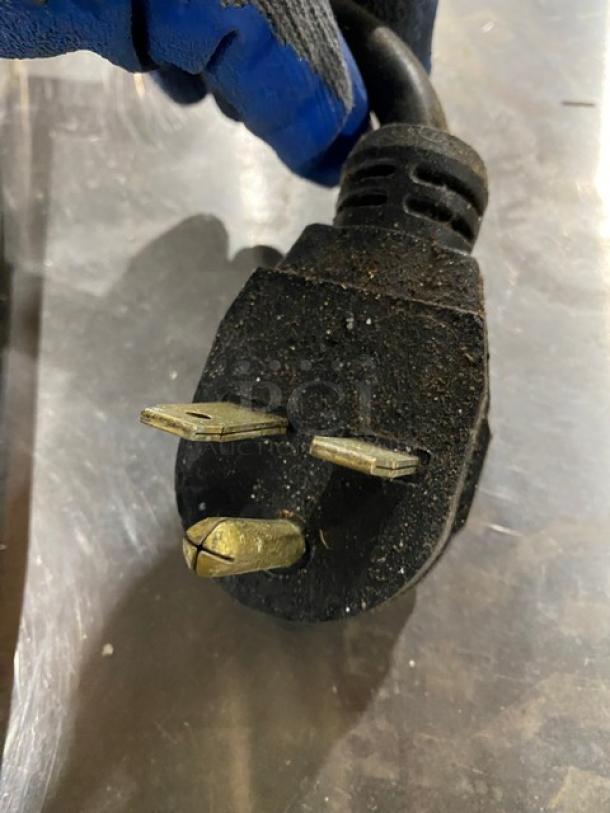 MerryChef Commercial Stainless Steel Electric Powered Countertop High-Speed Rapid Cook Turbo Oven! With Wire Oven Rack! Model: Eikon E4 SN: 121213090221! 208/240V 2 Phase +GND! - Image 8 of 8