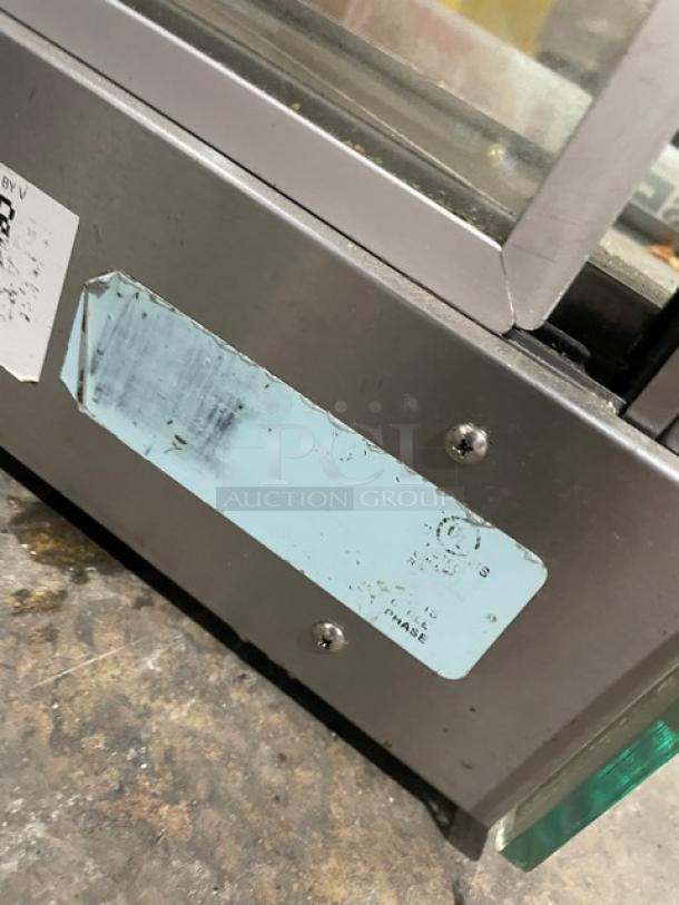 Vendo 7-Eleven Style Commercial Stainless Steel Slanted Glass Electric Powered Countertop Heated Display Showcase! With Rear Sliding Doors! - Image 6 of 8