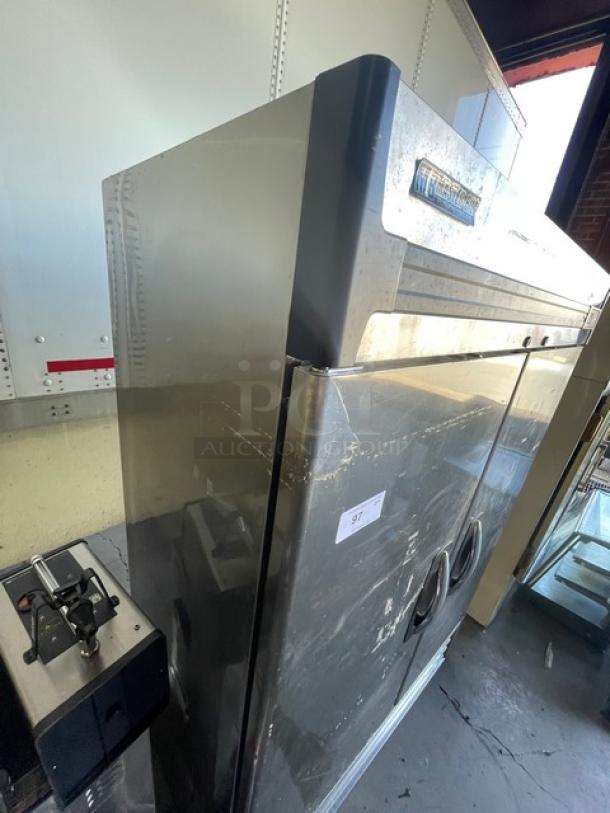 Master-Bilt Fusion Series Commercial Stainless Steel Solid 2 Door Reach In Freezer! Energy Star Certified! With Poly Coated Wire Racks! Model: F49-S SN: 15030052! 115V 1 Phase! - Image 3 of 8