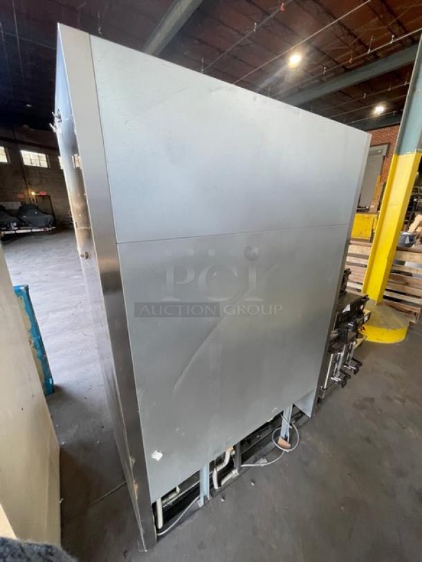 Master-Bilt Fusion Series Commercial Stainless Steel Solid 2 Door Reach In Freezer! Energy Star Certified! With Poly Coated Wire Racks! Model: F49-S SN: 15030052! 115V 1 Phase! - Image 4 of 8