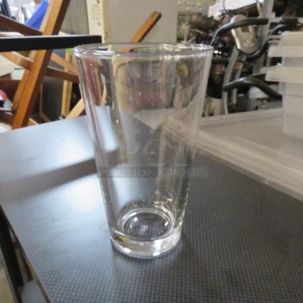 Beer Glass. 10XBID - Image 1 of 1