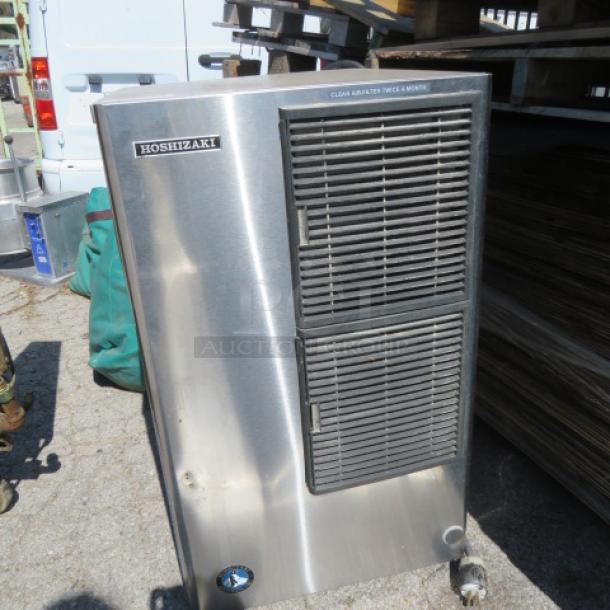 One Hoshizaki Air Cooled Ice Maker. Model# KM-650MAH. 208-230 Volt. 1 Phase. $5975.00 - Image 1 of 2