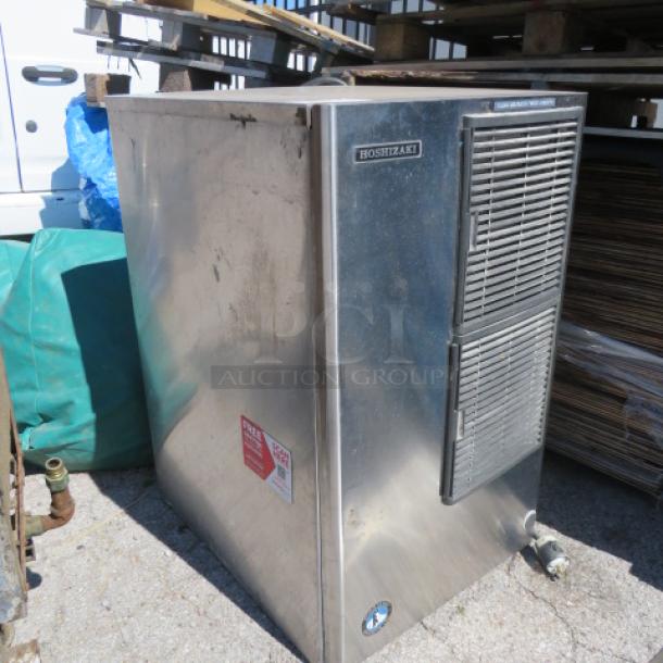 One Hoshizaki Air Cooled Ice Maker. Model# KM-650MAH. 208-230 Volt. 1 Phase. $5975.00 - Image 2 of 2