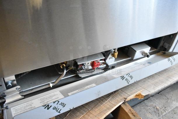 BRAND NEW SCRATCH AND DENT! 2023 Southbend 4601DD Stainless Steel Commercial Propane Gas Powered 10 Burner Range w/ 2 Ovens, Back Splash and Over Shelf. - Image 9 of 10