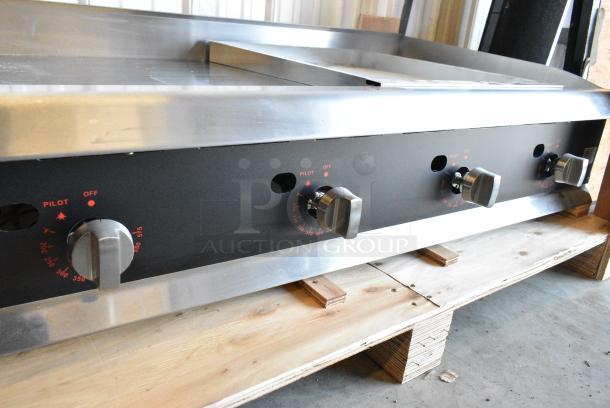 BRAND NEW SCRATCH AND DENT! 2023 Cooking Performance Group GTU-CPG-48-N Ultra Series Stainless Steel Commercial 48" Chrome Plated Natural Gas 4-Burner Countertop Griddle. 120,000 BTU - Image 3 of 7