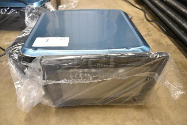 BRAND NEW IN BOX! 2017 Hobart HTi Metal Commercial Countertop Scale. 120/208-240 Volts, 1l Phase. Tested and Working! - Image 4 of 28