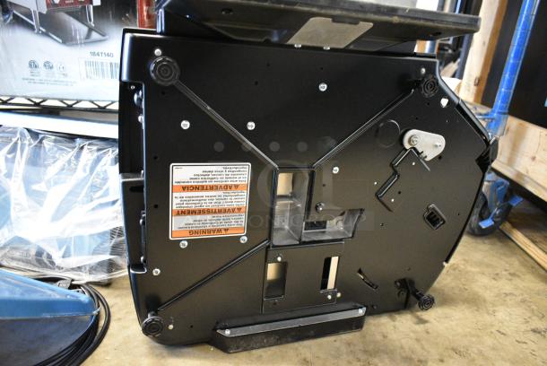 BRAND NEW IN BOX! 2017 Hobart HTi Metal Commercial Countertop Scale. 120/208-240 Volts, 1l Phase. Tested and Working! - Image 9 of 28