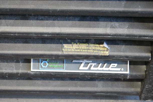 2018 True GDM-72-HC Metal Commercial 3 Door Reach In Cooler Merchandiser w/ Poly Coated Racks. 115 Volts, 1 Phase. Tested and Working! - Image 3 of 8