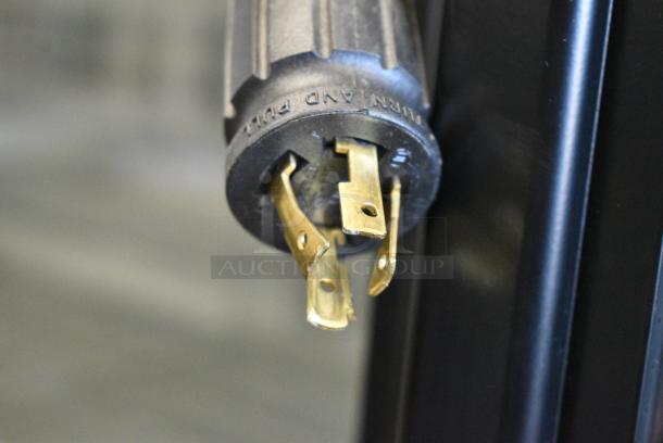 2018 True GDM-72F-HC Metal Commercial 3 Door Reach In Freezer Merchandiser w/ Poly Coated Racks. 115/208-230 Volts, 1 Phase. Tested and Working! - Image 4 of 8