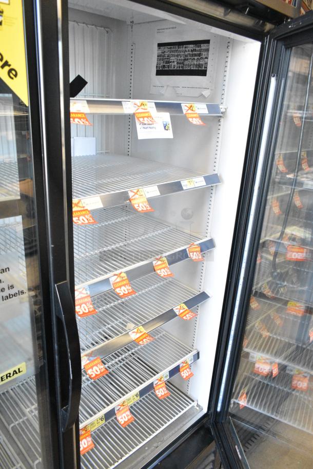 2018 True GDM-49F-HC Metal Commercial 2 Door Reach In Freezer Merchandiser w/ Poly Coated Racks. 115/208-230 Volts, 1 Phase. Tested and Working! - Image 4 of 6