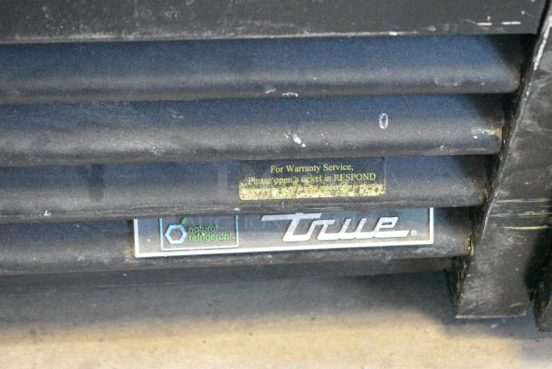 2018 True GDM-72F-HC Metal Commercial 3 Door Reach In Freezer Merchandiser w/ Poly Coated Racks. 115/208-230 Volts, 1 Phase. Tested and Working! - Image 3 of 7